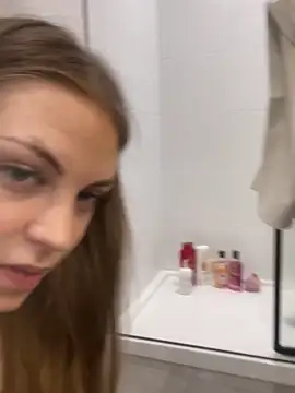 elliepixie online show from 11/15/25, 06:34