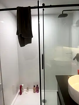 elliepixie online show from 11/04/25, 04:22