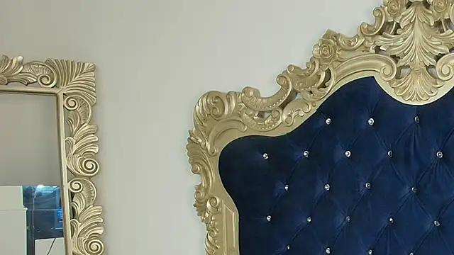 Sebastian Reed online show from 10/30/25, 04:22