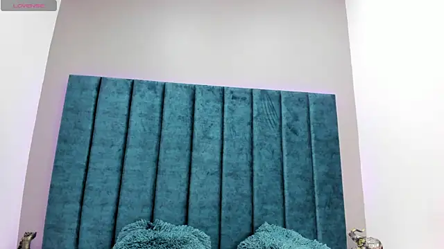 Videl Star online show from 11/18/25, 11:35