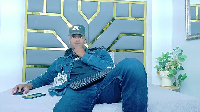 Neytanmalcon online show from 11/21/25, 09:03