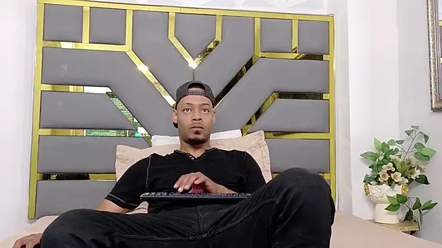 Neytanmalcon online show from 12/04/25, 04:17