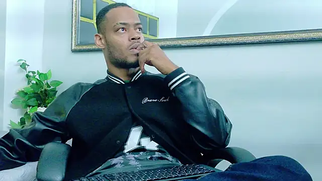 Neytanmalcon online show from 11/18/25, 09:29