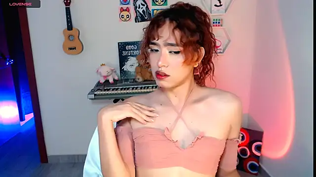 AdelineEsposito online show from 03/26/26, 01:04