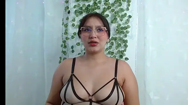 Ambermuse7 online show from 03/24/26, 12:16