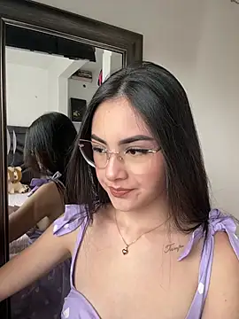 IslaCole online show from 01/10/26, 08:04