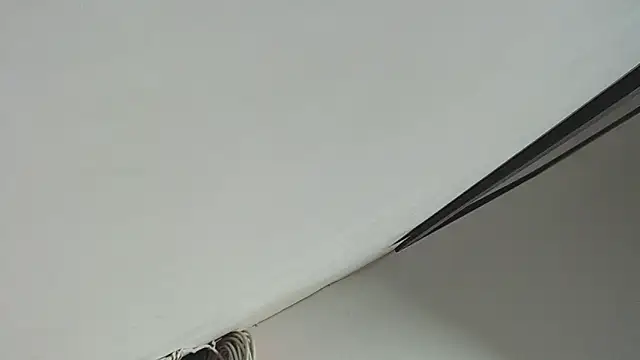 Snapshot of sofia_montclair chatting on 10/29/25, 01:37 sofia montclair online show from 10/29/25, 01:37