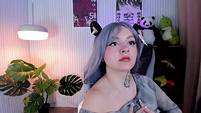 lexirouge   online show from 11/21/25, 07:57