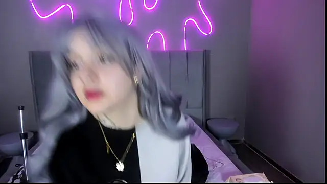 lexirouge   online show from 02/05/26, 08:04