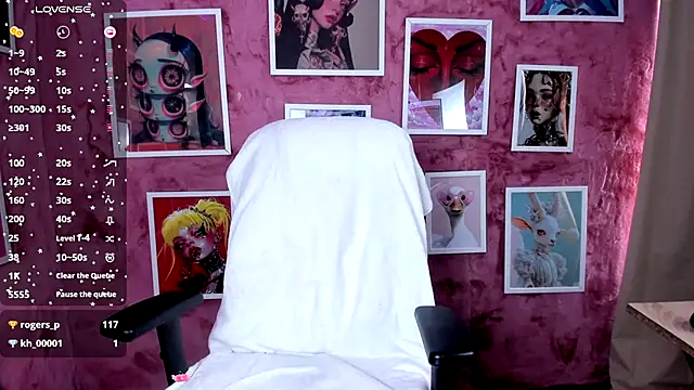 lexirouge   online show from 12/13/25, 08:04