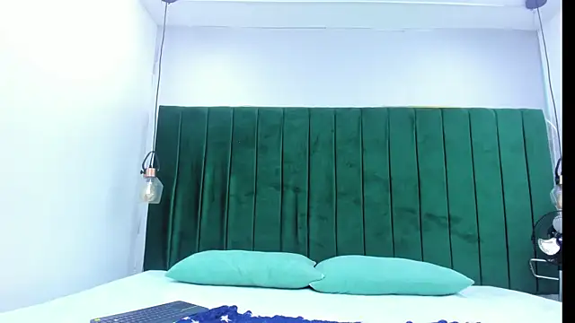 Melody Horney online show from 02/28/26, 04:01