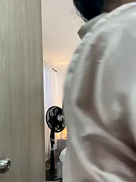 AbbyHank2 online show from 12/01/25, 06:20