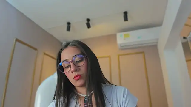 NahimiThompson online show from 02/06/26, 07:43