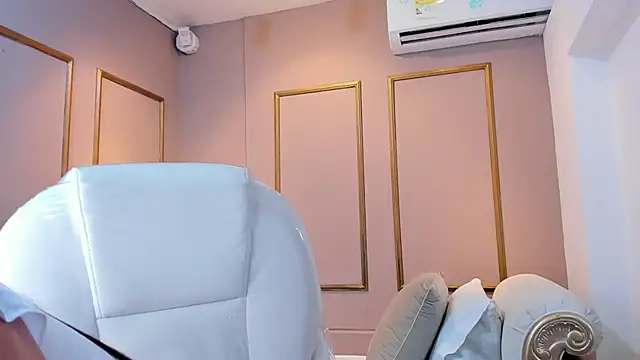 NahimiThompson online show from 11/21/25, 07:46