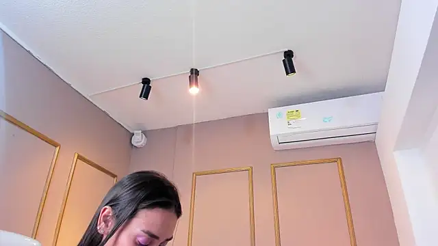 NahimiThompson online show from 11/13/25, 07:40