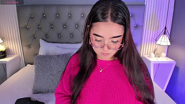 Anasha21 online show from 04/07/26, 04:36