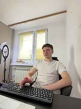 danielxfun online show from 12/22/25, 09:53