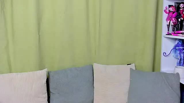 Snapshot of Edna__Johnnson chatting on 10/25/25, 07:14 Edna  Johnnson online show from 10/25/25, 07:14