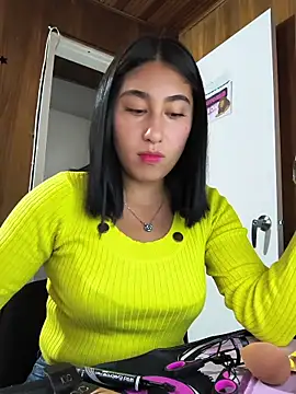 Maily camerun online show from 10/25/25, 07:14