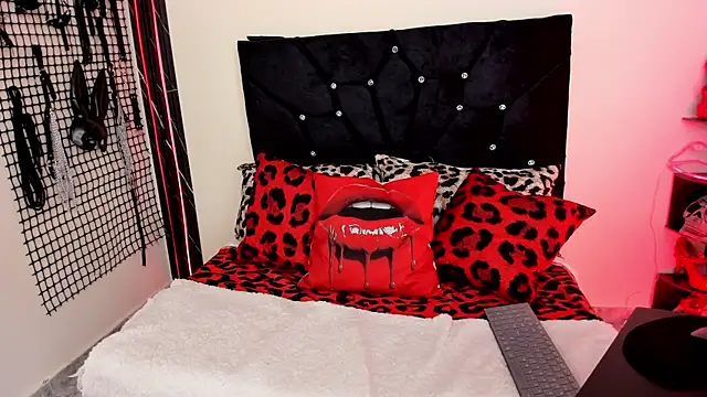 Maily camerun online show from 03/20/26, 02:29