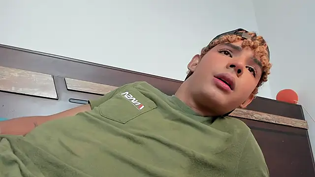 Daark Eros online show from 11/30/25, 07:03