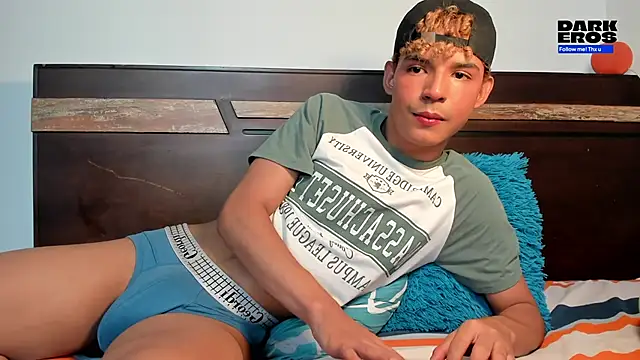 Daark Eros online show from 11/18/25, 10:13