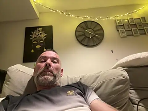 plymouthlad82 online show from 03/20/26, 12:22