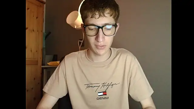 Erick Taylor3 online show from 12/17/25, 08:25