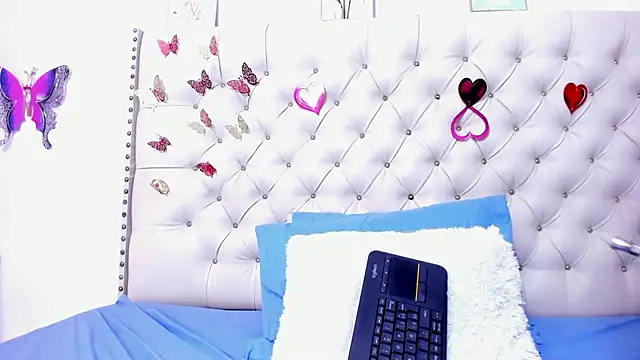 celena wonder online show from 02/28/26, 07:46