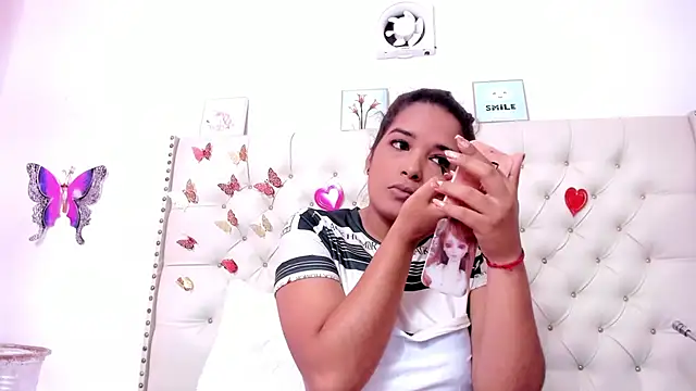 celena wonder online show from 03/11/26, 07:08