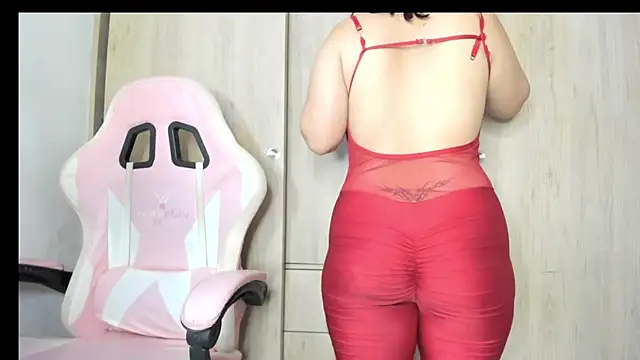alahia66 online show from 05/18/26, 11:48