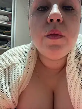 Snapshot of Rheetnena1 chatting on 05/30/26, 03:13 Rheetnena1 online show from 05/30/26, 03:13
