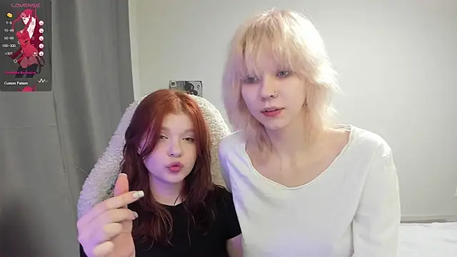 Snapshot of TenderTwos chatting on 02/12/26, 10:20 TenderTwos online show from 02/12/26, 10:20