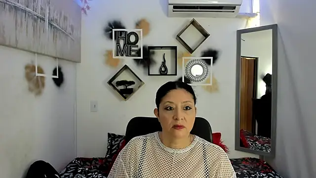 tatis sofia online show from 11/20/25, 01:01