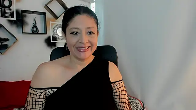 tatis sofia online show from 12/05/25, 01:10