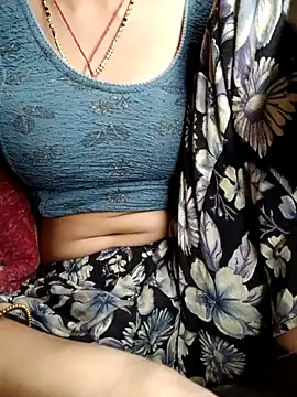 janvi sharma87 online show from 12/19/25, 11:45