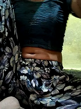 janvi sharma87 online show from 11/19/25, 09:31