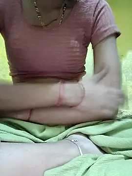 janvi sharma87 online show from 11/17/25, 05:44