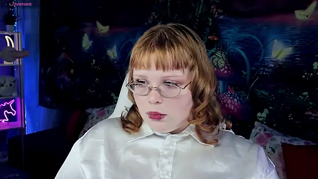 LottieReed online show from 12/03/25, 03:55