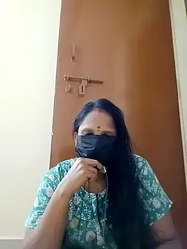 tamilammu1431 online show from 11/12/25, 04:38