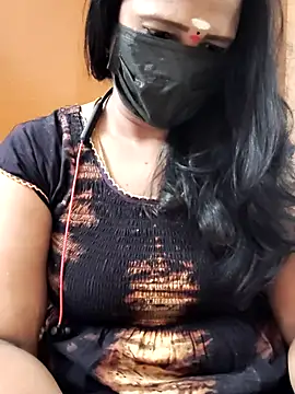 Snapshot of tamilammu1431 chatting on 07/04/26, 12:43 tamilammu1431 online show from 07/04/26, 12:43