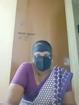 tamilammu1431 online show from 12/16/25, 04:28