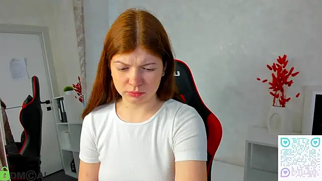 Nika Jonson online show from 12/14/25, 01:12