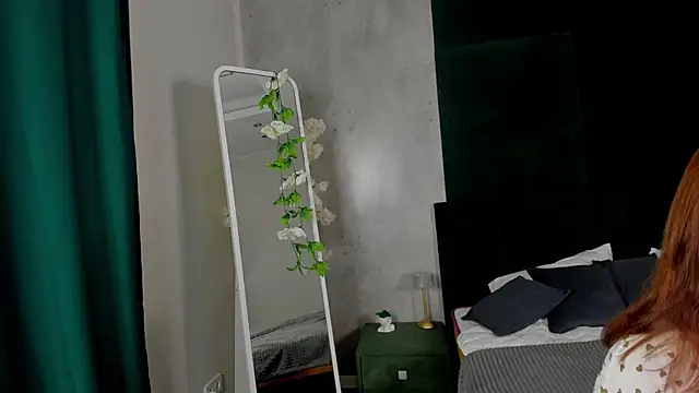 Nika Jonson online show from 11/01/25, 05:36