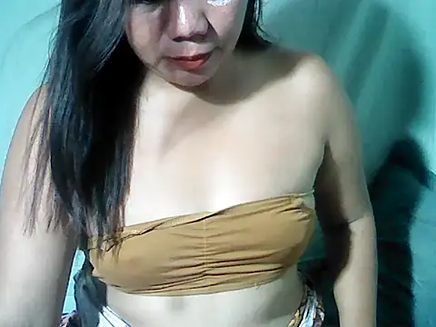 Snapshot of lady_pam2025 chatting on 07/13/26, 06:51 lady pam2025 online show from 07/13/26, 06:51