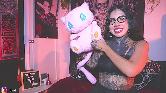 Snapshot of Dalia_Vorhees chatting on 02/27/26, 12:22 Dalia Vorhees online show from 02/27/26, 12:22