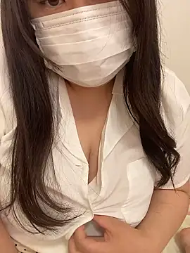 Snapshot of RIHO_riho_01 chatting on 06/16/26, 03:28 RIHO riho 01 online show from 06/16/26, 03:28