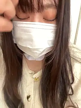 Snapshot of RIHO_riho_01 chatting on 11/26/25, 02:44 RIHO riho 01 online show from 11/26/25, 02:44