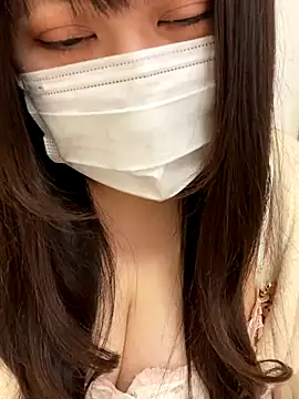 Snapshot of RIHO_riho_01 chatting on 11/12/25, 02:26 RIHO riho 01 online show from 11/12/25, 02:26