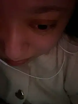 Snapshot of RIHO_riho_01 chatting on 03/12/26, 04:33 RIHO riho 01 online show from 03/12/26, 04:33